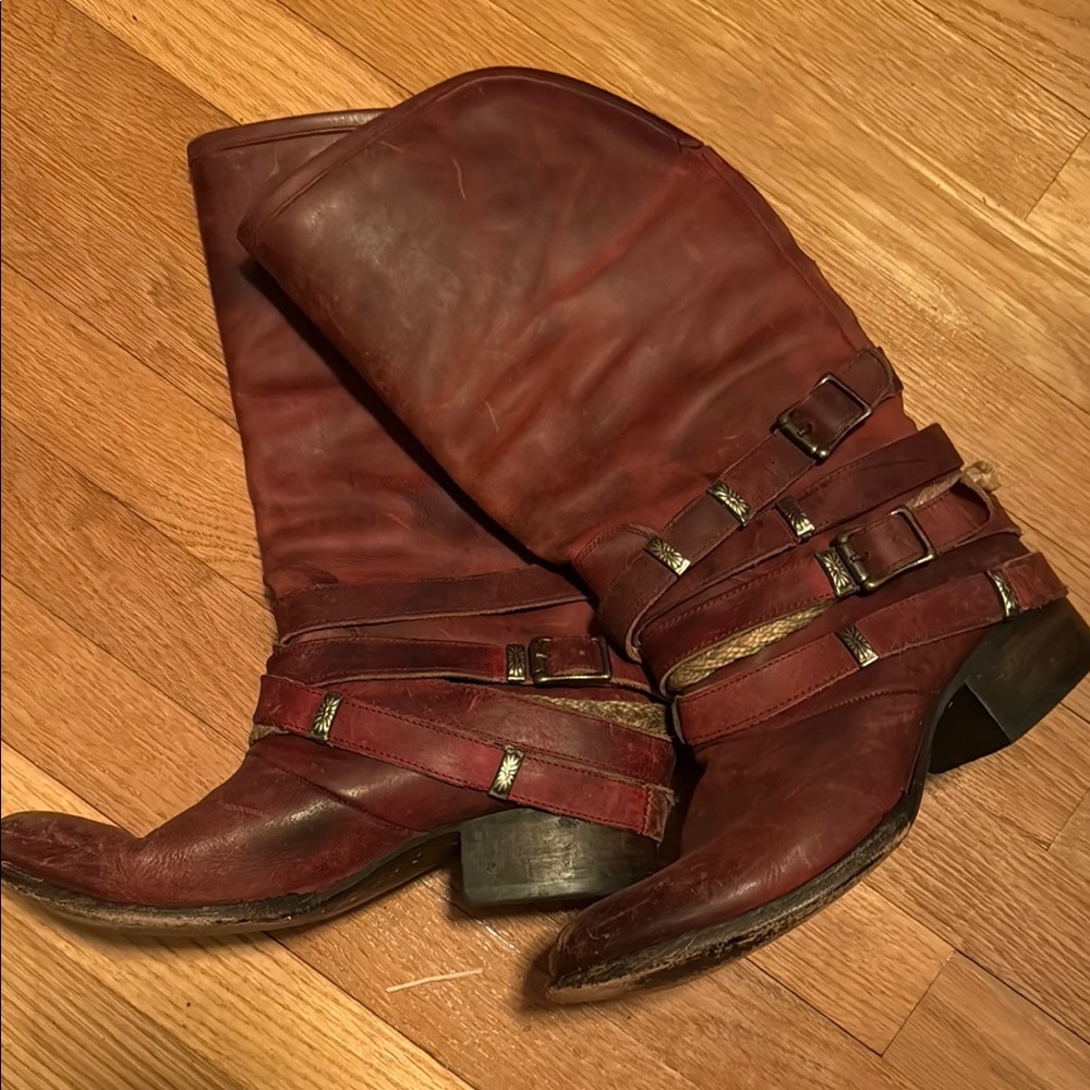 Stylish Brown all Leather Boots women 9 with Buckle Accents